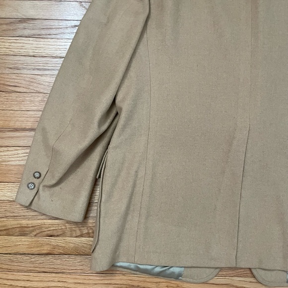 Vintage Camel Hair Blazer - Picture 13 of 14